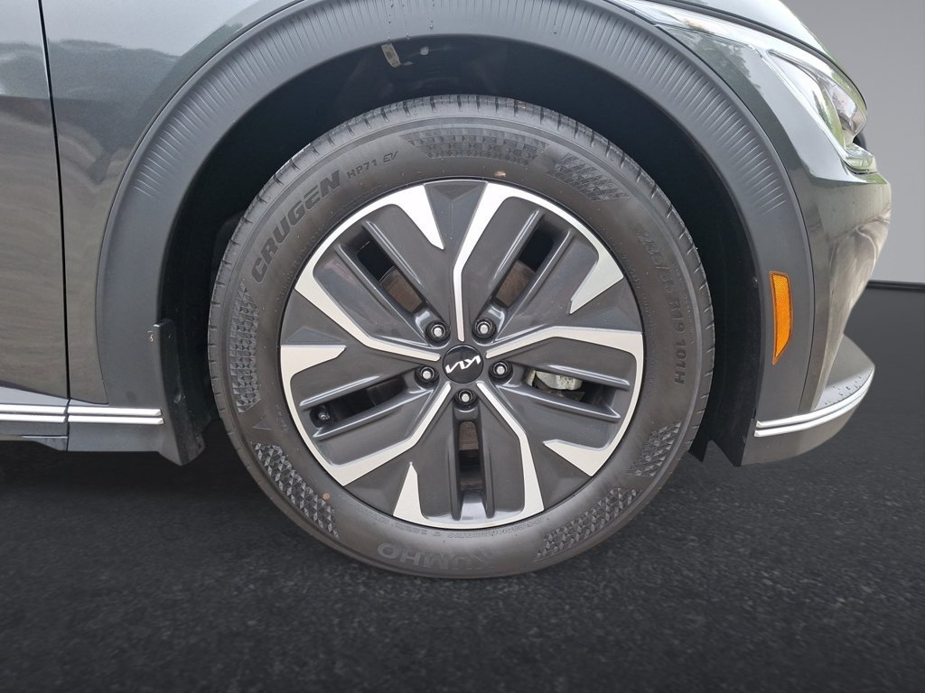 Used 2024 Kia EV6 Light AWD/4WD image 27