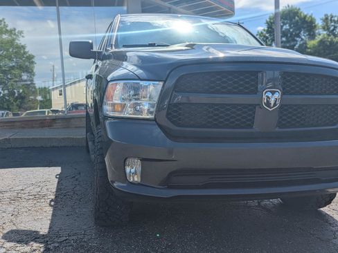 Used 2017 RAM 1500 Express AWD/4WD image 13