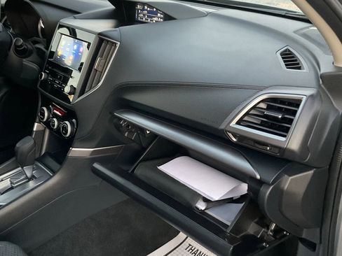 Used 2021 Subaru Forester Premium image 38