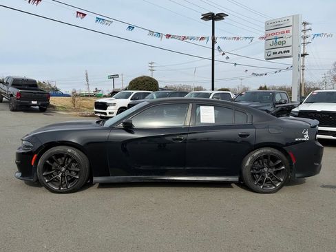 Used 2020 Dodge Charger Scat Pack image 6
