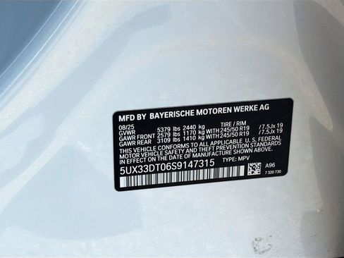 Certified 2025 BMW X4 xDrive30i w/ Premium Package image 44