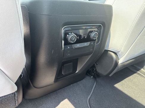 Used 2025 Chevrolet Tahoe Premier w/ Sun And Tow Package RWD image 19