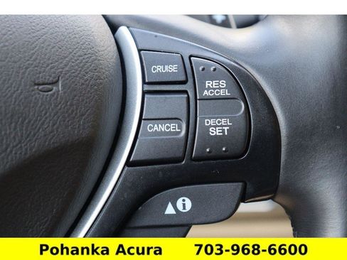 Used 2017 Acura RDX w/ Tech & AcuraWatch Plus Pkg FWD image 14