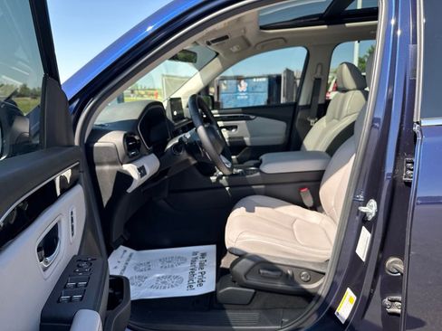 Used 2025 Honda Pilot Touring image 31