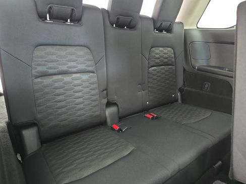 New 2026 Nissan Pathfinder SV image 12