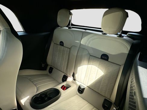 New 2026 MINI Cooper S image 18