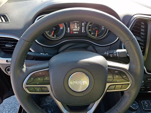 Used 2021 Jeep Cherokee Latitude Lux image 18