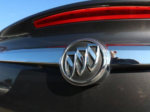 Used 2011 Buick Regal CXL w/ RL3 Preferred Equipment Group image 9