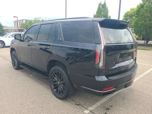 Used 2023 Cadillac Escalade Premium Luxury AWD/4WD image 5