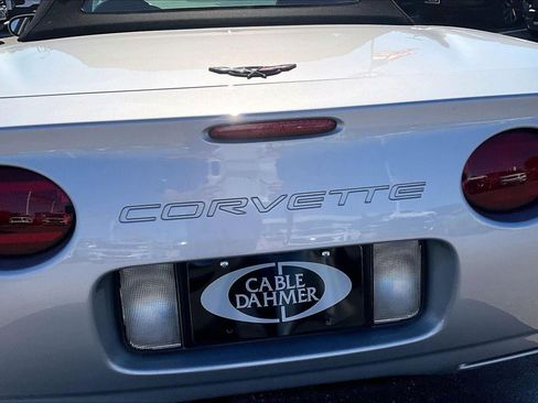 Used 1998 Chevrolet Corvette Convertible w/ Memory Pkg RWD image 24