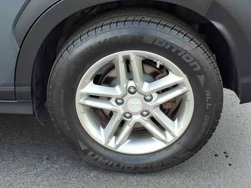 Used 2019 Hyundai Kona SE AWD/4WD image 7