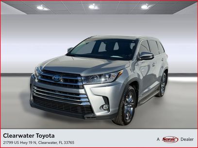Used 2017 Toyota Highlander Limited