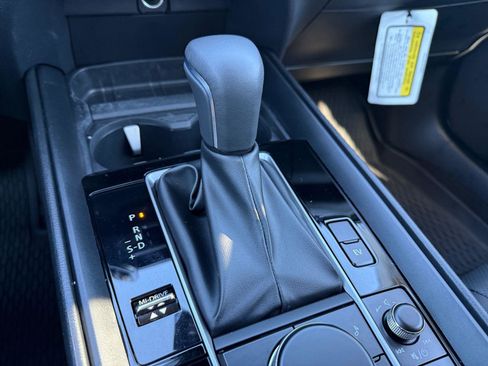 Certified 2025 MAZDA CX-50 AWD 2.5 Hybrid w/ Weather Package image 32