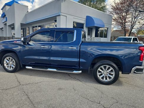 Used 2019 Chevrolet Silverado 1500 LTZ w/ LTZ Plus Package image 2