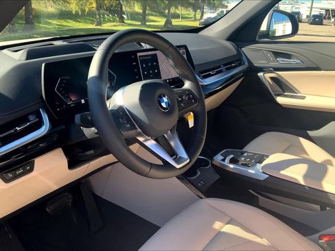 New 2025 BMW X1 xDrive28i w/ Technology Package image 7