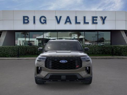 New 2026 Ford Explorer ST w/ Sun And Sound Package image 6