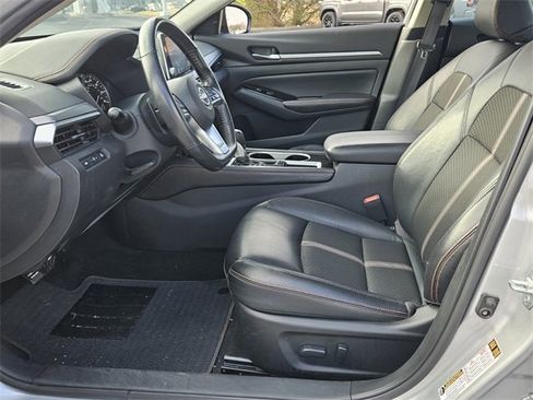 Used 2024 Nissan Altima 2.5 SR image 5