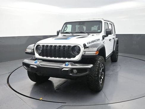 Used 2024 Jeep Wrangler Unlimited Rubicon 4xe AWD/4WD image 5