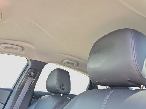 Used 2019 Chevrolet Impala LT image 8