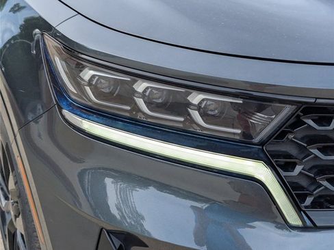 Used 2023 Kia Sorento SX FWD image 11