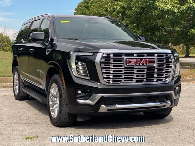 Used 2025 GMC Yukon Denali AWD/4WD image 9