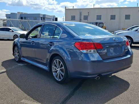 Used 2013 Subaru Legacy 2.5i Sport w/ Popular Pkg 1 AWD/4WD image 4