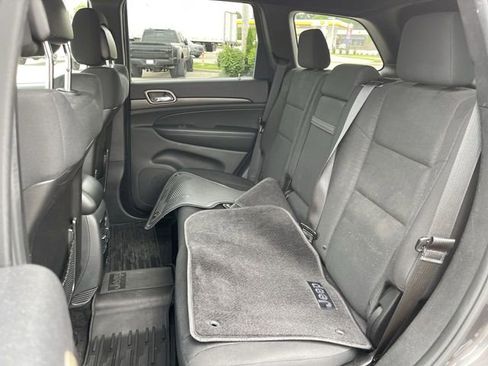 Used 2015 Jeep Grand Cherokee Laredo w/ Quick Order Package 23E AWD/4WD image 20