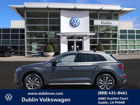Used 2023 Audi Q5 2.0T Premium w/ Convenience Package AWD/4WD image 7