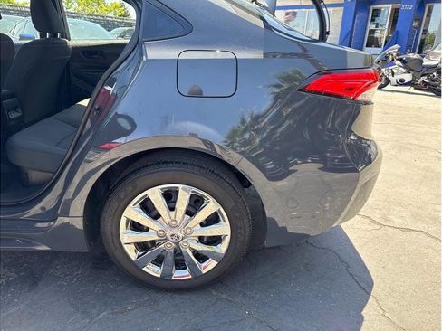 Used 2023 Toyota Corolla LE FWD image 32