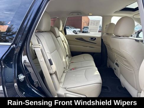 Used 2020 INFINITI QX60 Luxe w/ Essential Package image 31