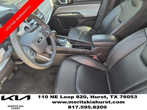 Used 2025 Jeep Compass Limited AWD/4WD image 18