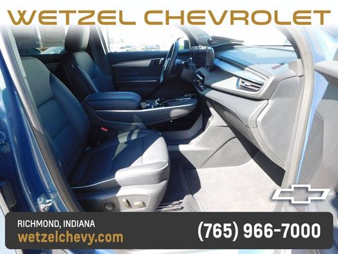 Used 2026 Buick Enclave Preferred FWD image 17