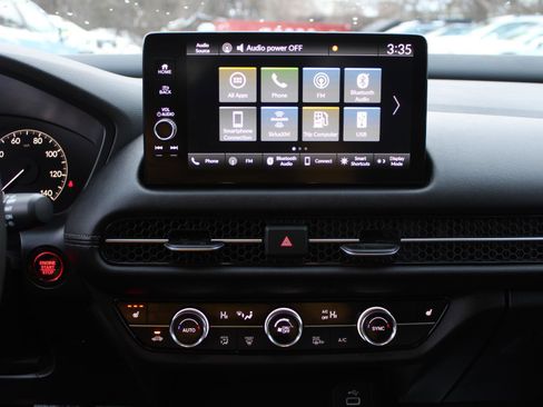 Used 2024 Honda HR-V EX-L image 12