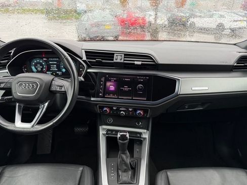 Used 2023 Audi Q3 2.0T Premium image 24