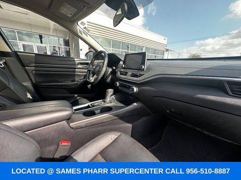 Used 2020 Nissan Altima 2.5 SR w/ Premium Package FWD image 26