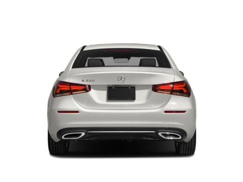 Used 2020 Mercedes-Benz A 220 image 8