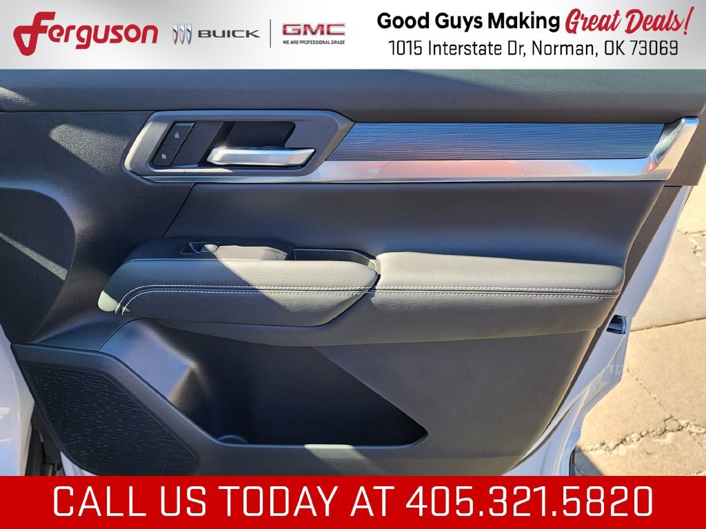 New 2027 GMC Terrain Elevation w/ Elevation Premium Package FWD image 36