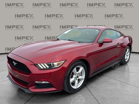 Used 2015 Ford Mustang Coupe image 1
