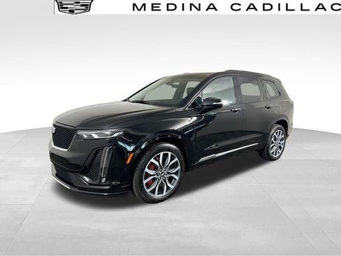 Certified 2024 Cadillac XT6 Sport w/ Technology Package AWD/4WD image 1