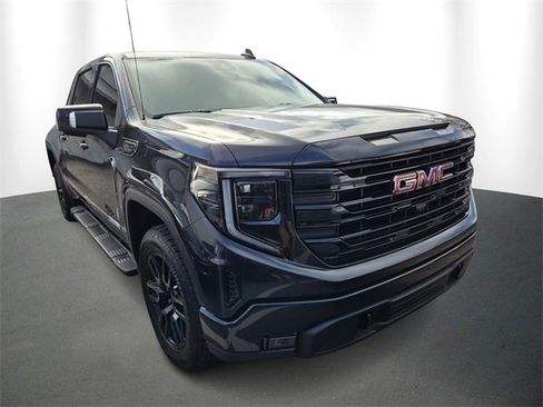 Used 2022 GMC Sierra 1500 Elevation w/ Elevation Premium Package image 1