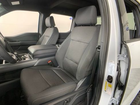 Used 2025 Ford F150 XLT w/ Equipment Group 302A MID image 18