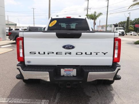 Certified 2025 Ford F350 XLT AWD/4WD image 13