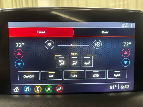 Used 2021 Chevrolet Tahoe High Country w/ Premium Package image 32