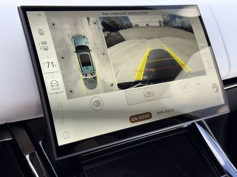 New 2026 Land Rover Range Rover Sport Dynamic SE image 21