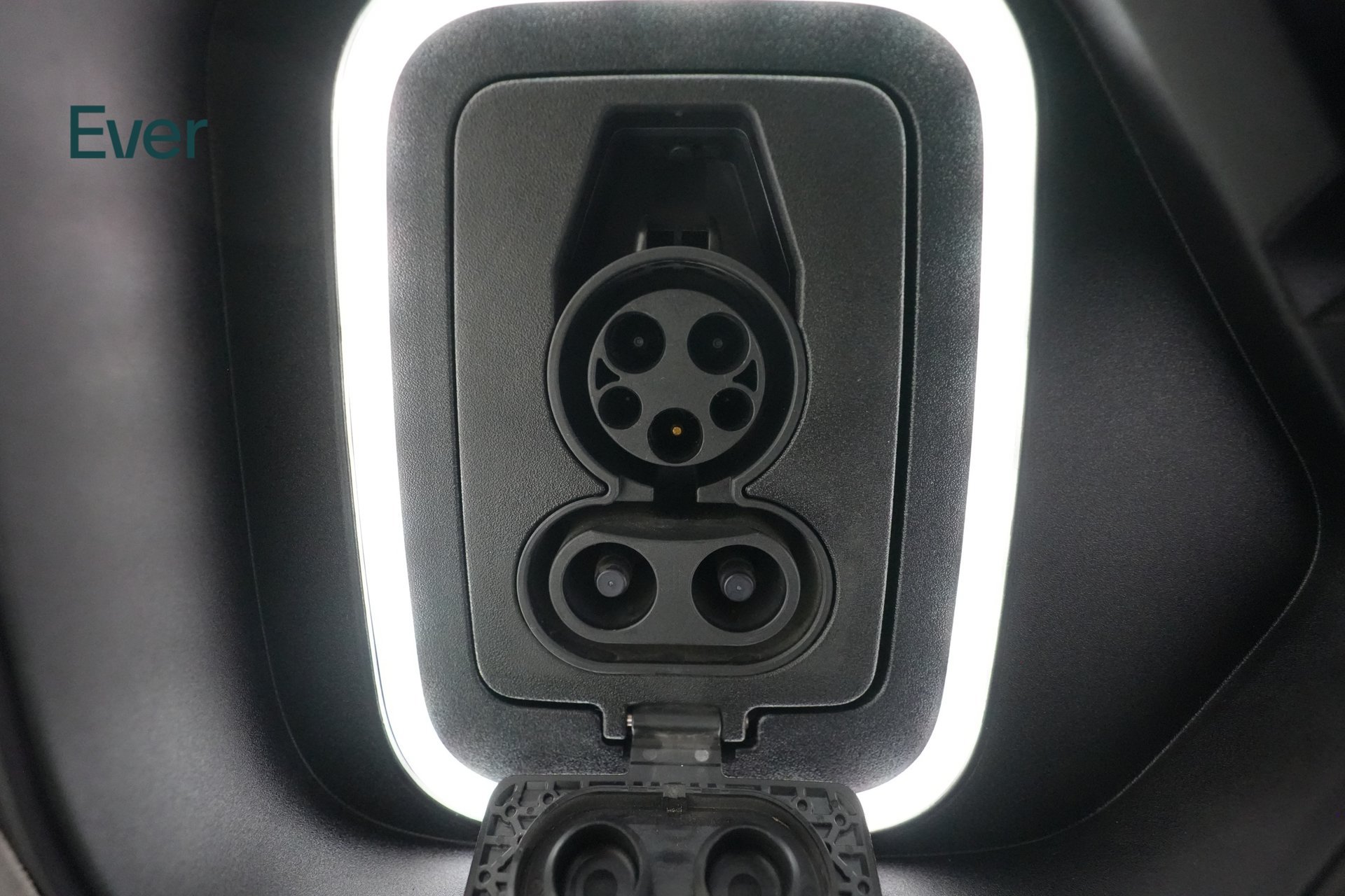 Used 2023 Rivian R1S Adventure Quad AWD/4WD image 10