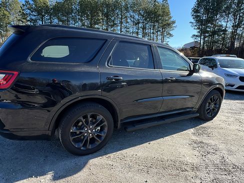 Used 2025 Dodge Durango R/T image 9