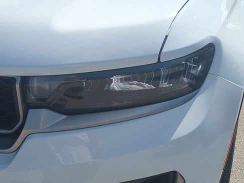 New 2026 Jeep Grand Cherokee L Limited RWD image 10