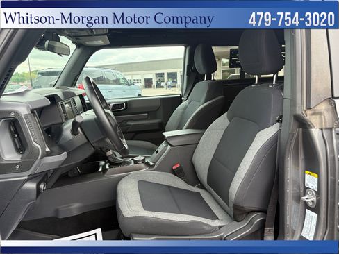 Used 2023 Ford Bronco Big Bend w/ Sasquatch Package AWD/4WD image 11
