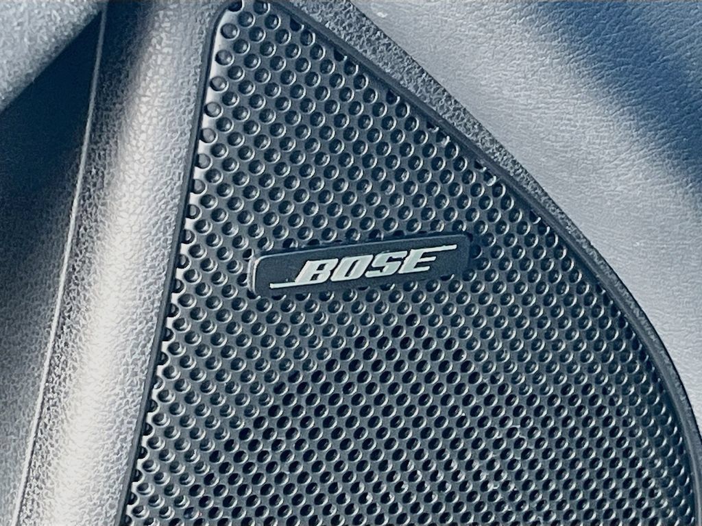 Used 2025 Nissan Z Performance w/ Floor Mat Package RWD image 18