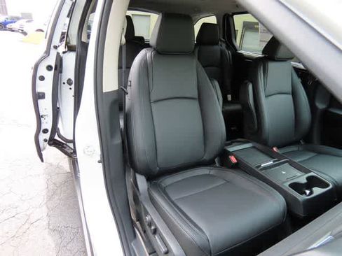 New 2026 Honda Odyssey EX-L image 17
